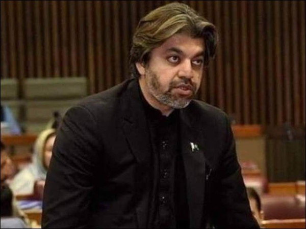 Charter of democracy Is possible through political dialogue, Ali Muhammad Khan
