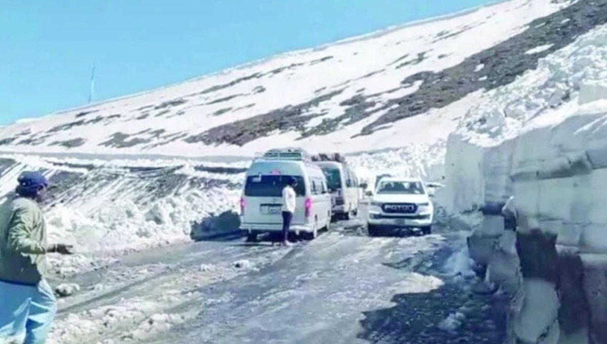 Babusar Road Closure Extended Until June 6