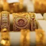Gold prices in Pakistan witnessed a sharp increase with the price per tola rising by PKR 2,830, according to the All Pakistan Gems and Jewellers Association.