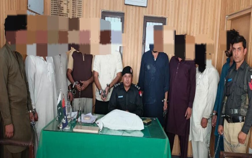 Sheikh Maltoon Police in Mardan have successfully dismantled an organized cybercrime network, arresting 11 individuals, including two women, involved in hacking citizens’ online accounts and defrauding them of money.