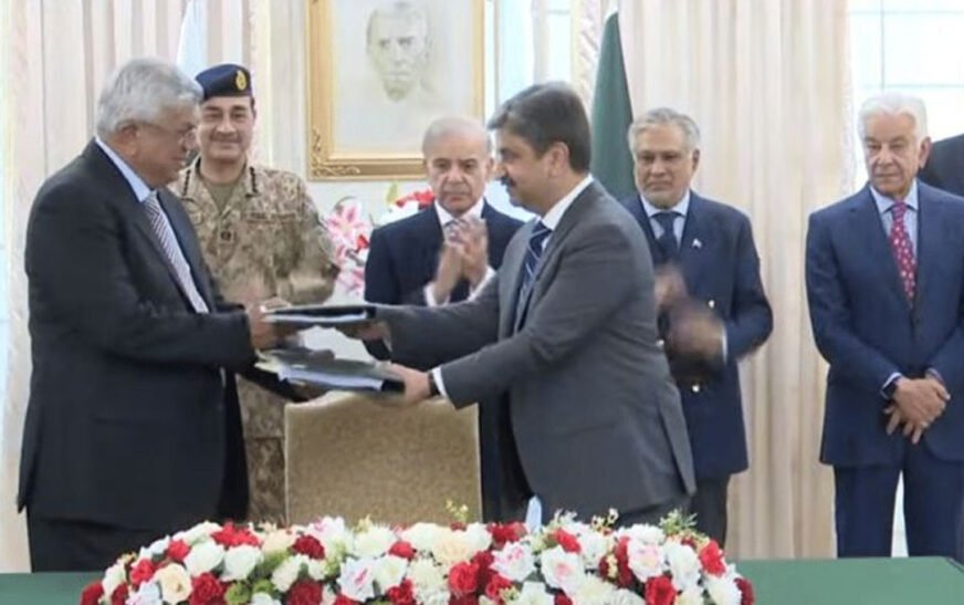 PM Shehbaz Welcomes Successful Transfer of PIACL Management Control