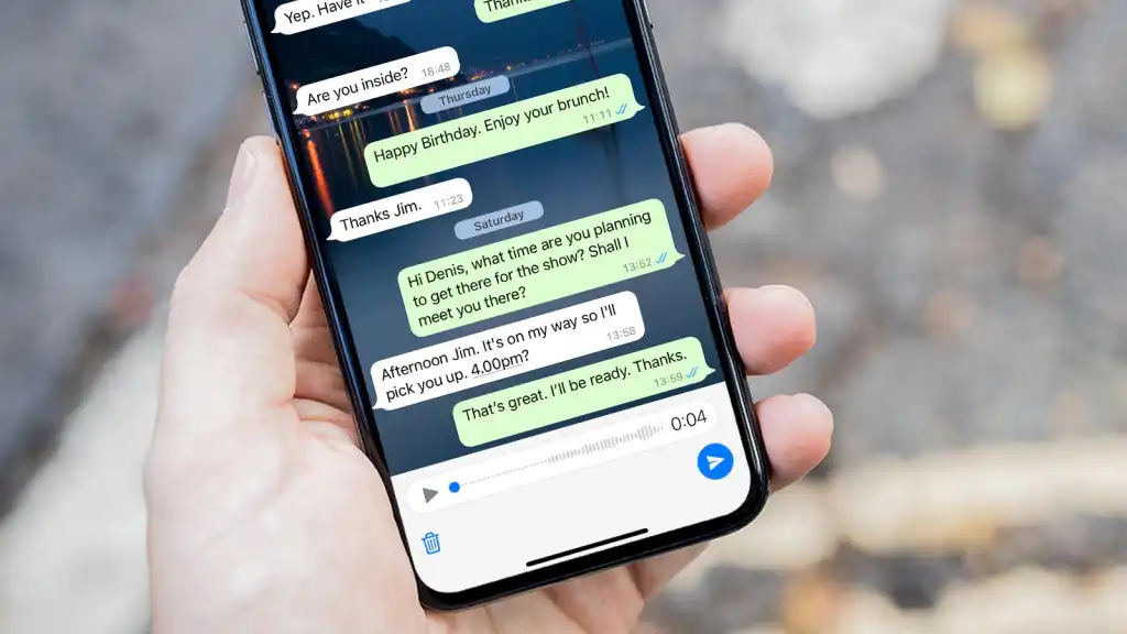 WhatsApp tests new shortcut for voice message
