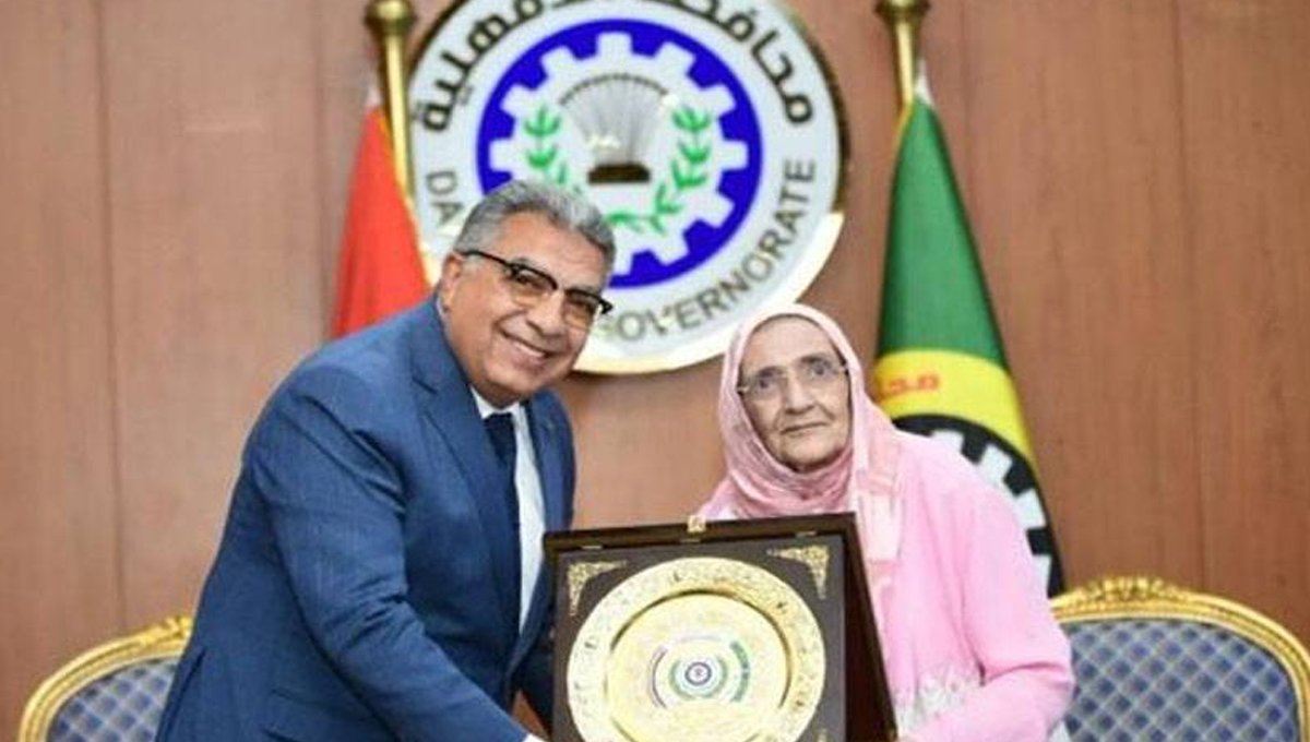 Cancer Survivor’s Remarkable Journey: Woman Earns PhD at 83