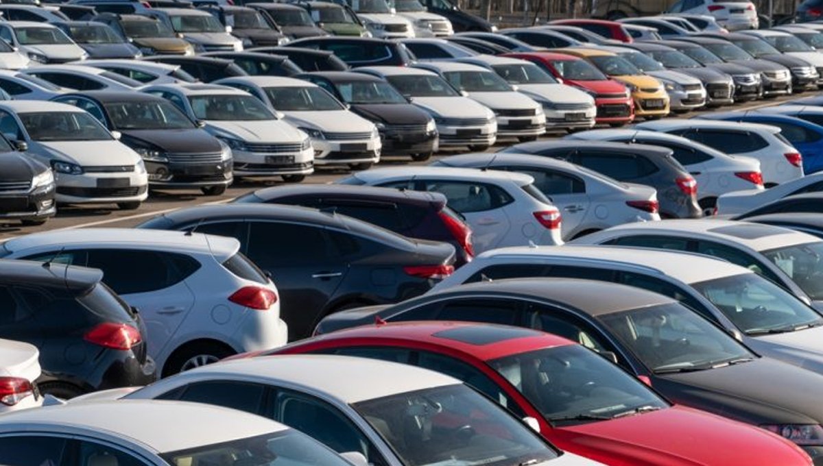 Car Sales Skyrocket 39% in Pakistan as Auto Sector Shifts Gears