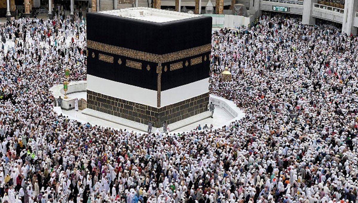 Digital Hajj Registration Surpasses 300,000 Applicants for 2027-2030