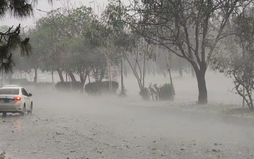 Pakistan is likely to experience above-normal temperatures, localized heatwaves and an increased risk of flooding during the July-to-September period, according to the latest seasonal outlook issued by the Pakistan Meteorological Department (PMD).