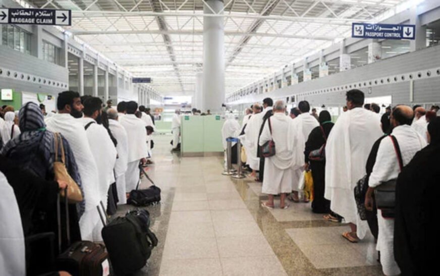 Pakistan Ranks First Among Umrah Pilgrims in New Season