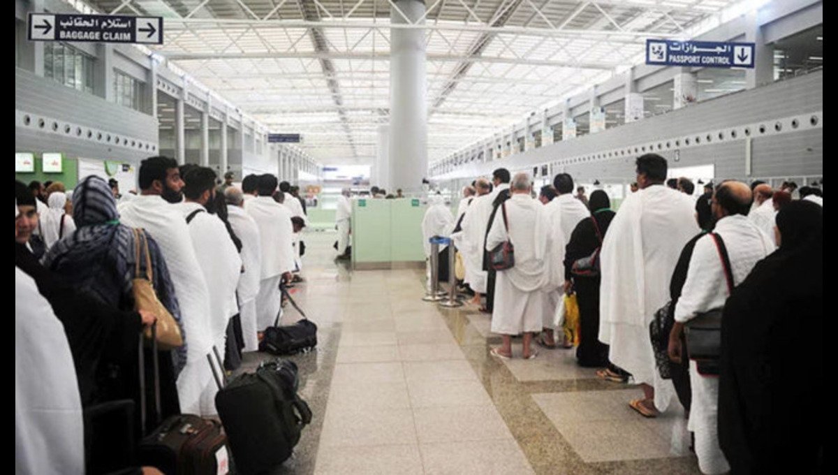 Pakistan Ranks First Among Umrah Pilgrims in New Season