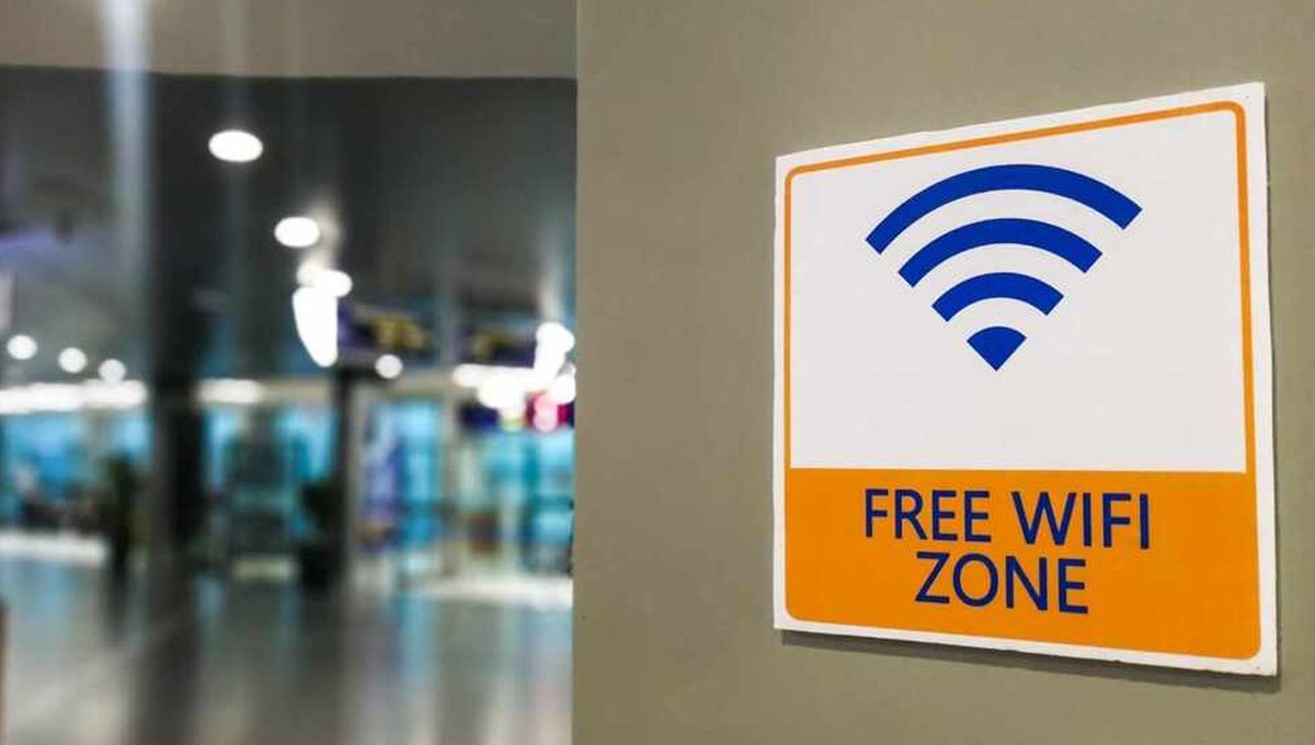 Peshawar First to Get Free Public Wi-Fi Under New KP Initiative