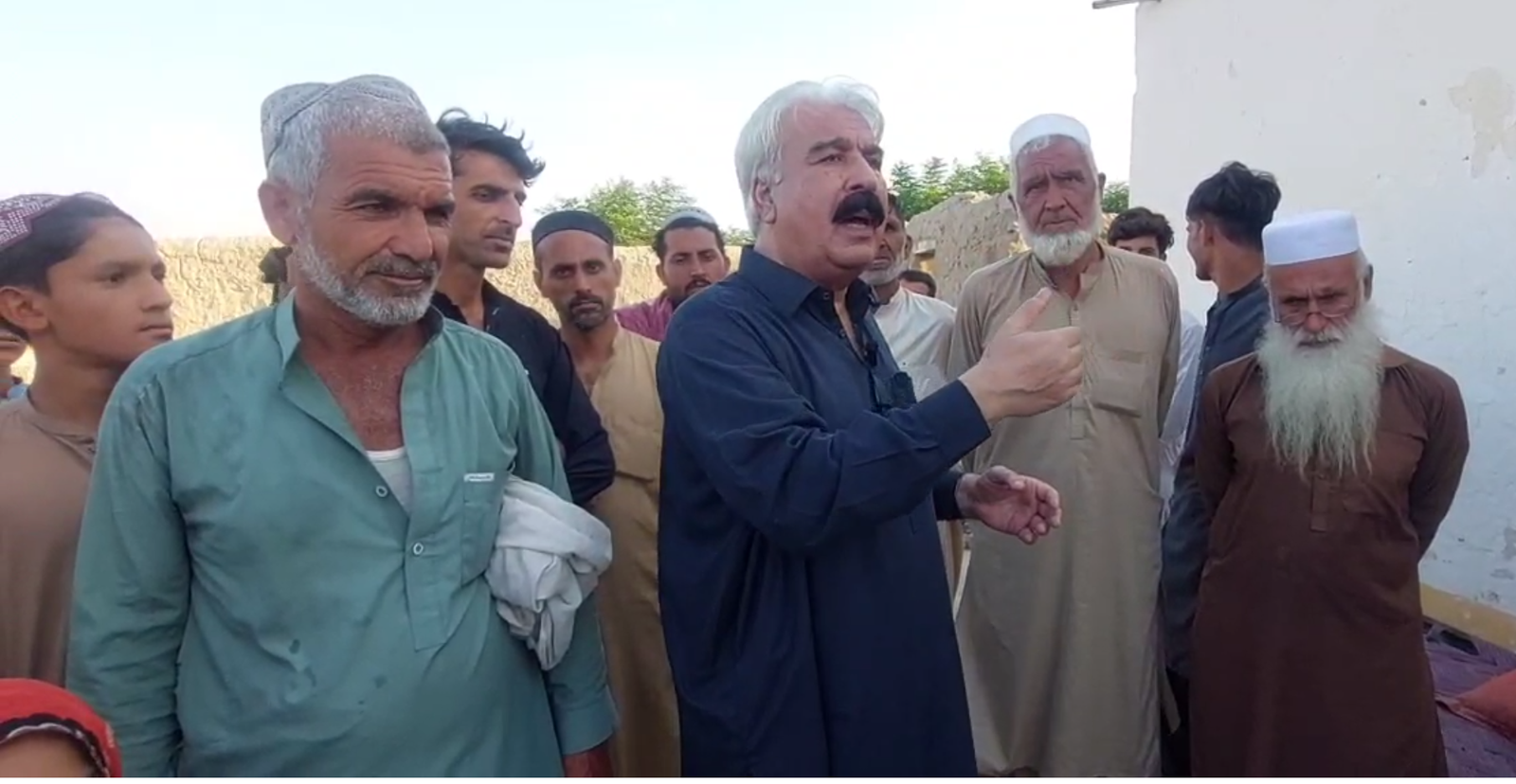 leader of the Peace Jirga Nowshera, arranged farewell lunch for Afghan nationals