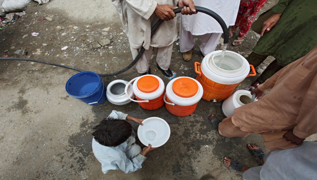 Why Is Peshawar Running Out of Groundwater? Experts Explain