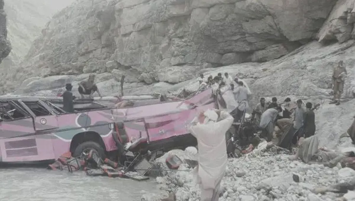 Zhob Deadly Bus Crash: Survivor Alleges Driver Deliberately Drove Coach into Ravine