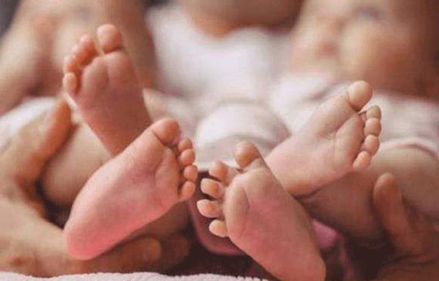 Couple welcomes quintuplets in Quetta