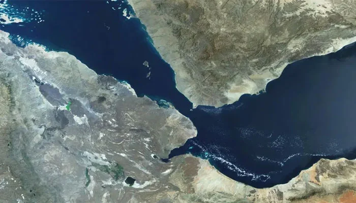 Houthis plan to impose “Tax” on Ships in Bab al-Mandab, says Yemeni Minister