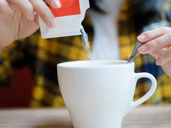 Artificial sweeteners may disrupt blood sugar control, new study suggests