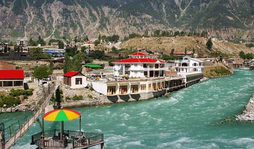 New Initiatives Aim to Help Tourists