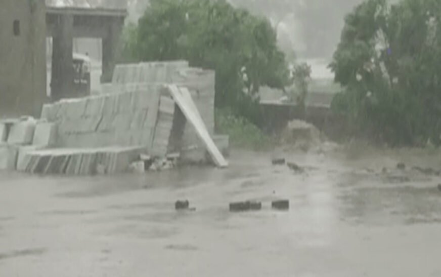 Heavy Rain, Thunderstorms to Hit KP: PDMA Issues Province-Wide Weather Alert