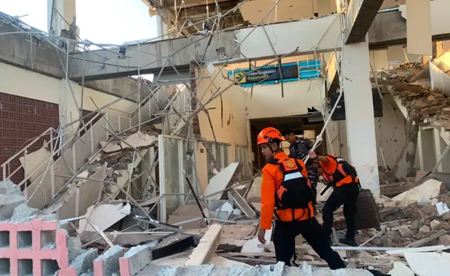 Indonesia Quake Death Toll Rises to 38
