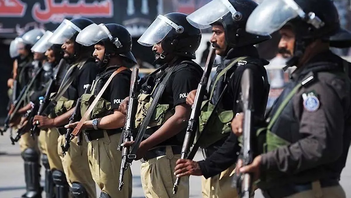 KP Police Officers, Personnel May Get 250% Increase in Salaries