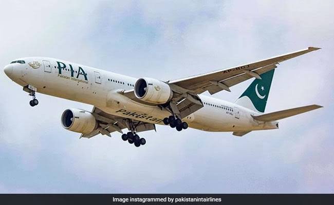 Could Peshawar Soon Have Direct Flights to Mashhad?