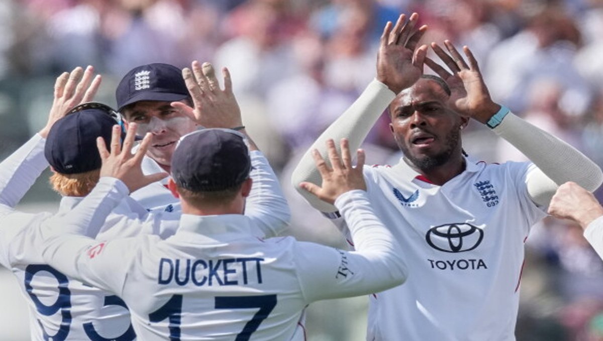 Pakistan Batting Line-Up Collapses Again Against England at Lord’s