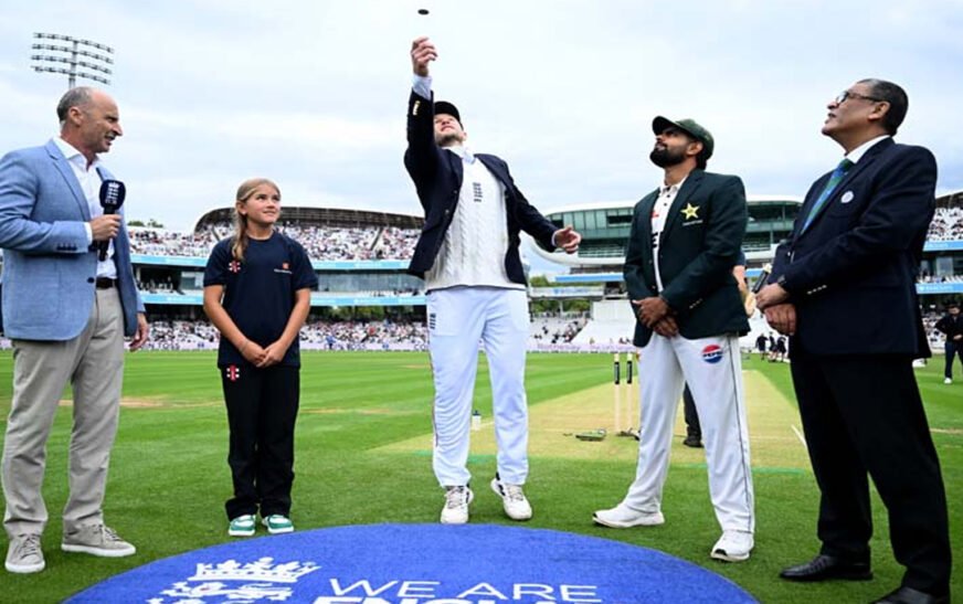 Pakistan Opt to Bowl at Lord’s as Babar Azam Makes Much-Awaited Return