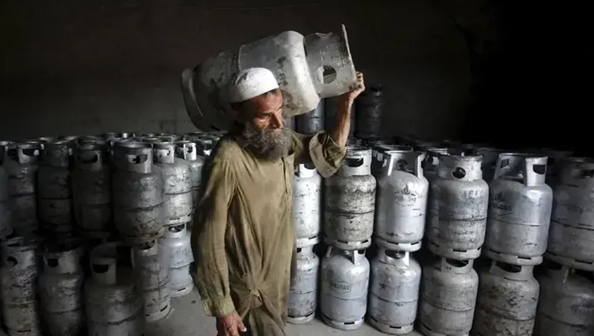 Peshawar LPG Price Hits Rs500 per Kg as Consumers Face Sharp Increase