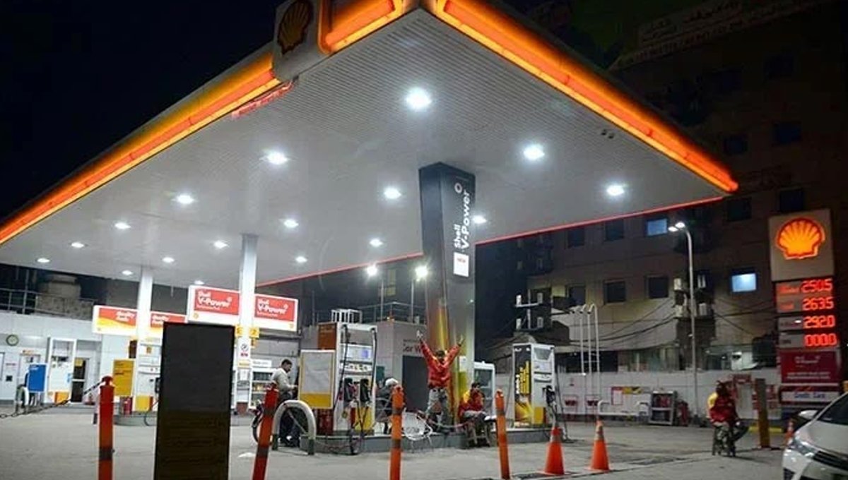 Petrol Pumps Across Pakistan to Shut on August 15 After Talks with Govt Fail