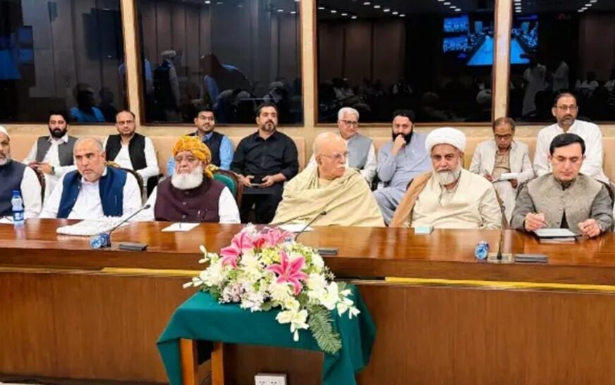 First meeting of opposition grand alliance held in Islamabad