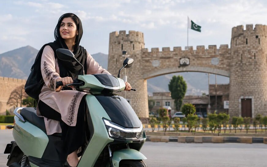 Women to Get E-Bikes on Merit as KP Plans Electric Rickshaw Scheme