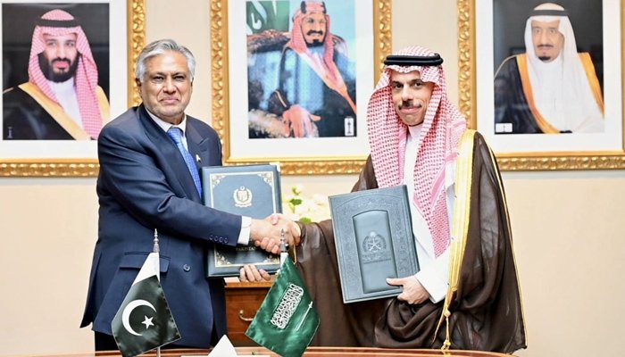 Pakistan, Saudi Arabia waive visa requirement for diplomatic, official passport holders