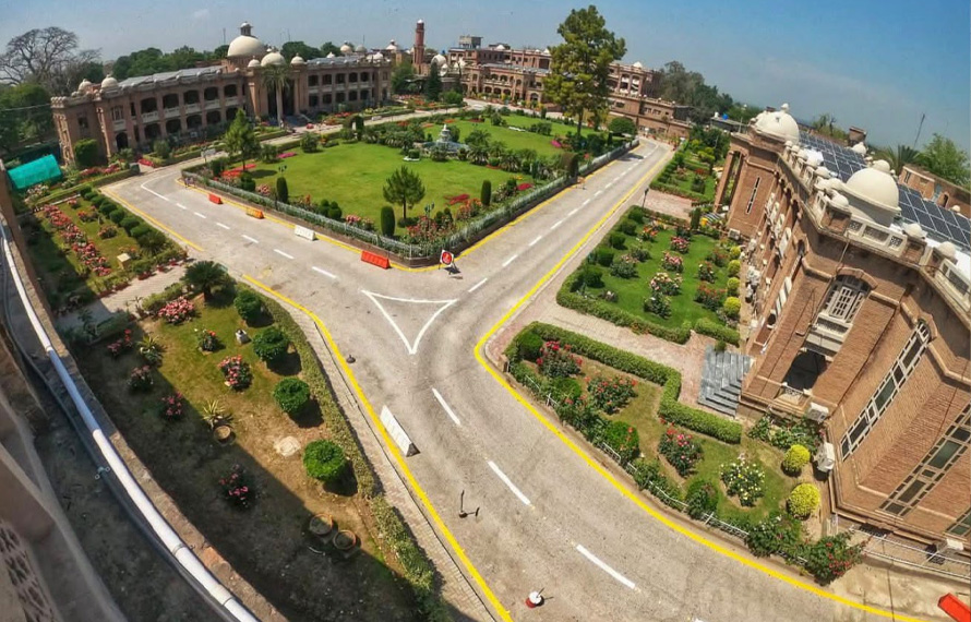 Peshawar Civil Secretariat Evacuated Amid Security Threat