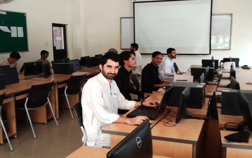 KP Govt Signs MoU to Create Employment Opportunities for Students