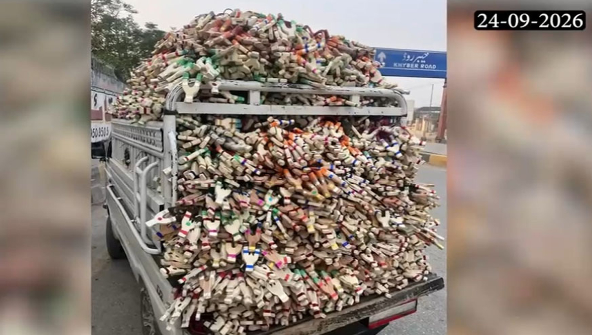 PTI Protest or Chaos? Slingshot Shipment Allegedly Bound for Peshawar Seized
