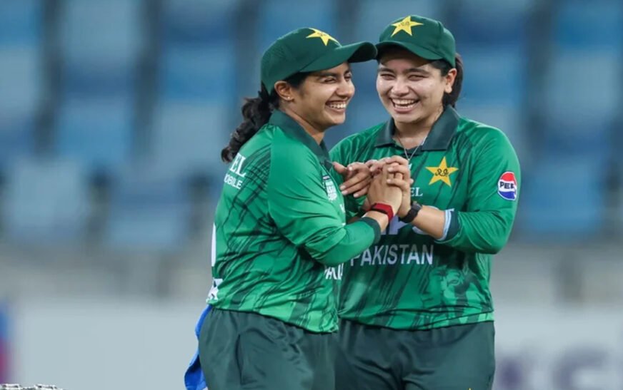 Pakistan Crush Hong Kong by 72 Runs, Storm Into Asia Cup Semis