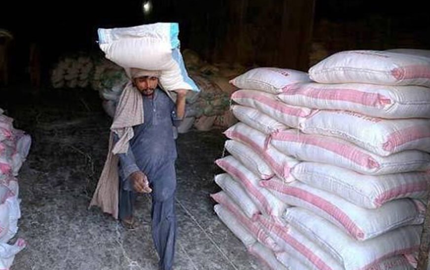 Peshawar Faces Fresh Flour Crisis as Government Supply Runs Short