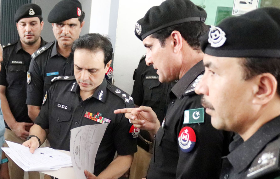 Security tightened around Peshawar amid drone threats  