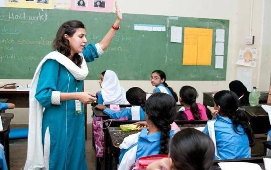 KP Govt Appoints 10 Female Lecturers in Colleges Across Province