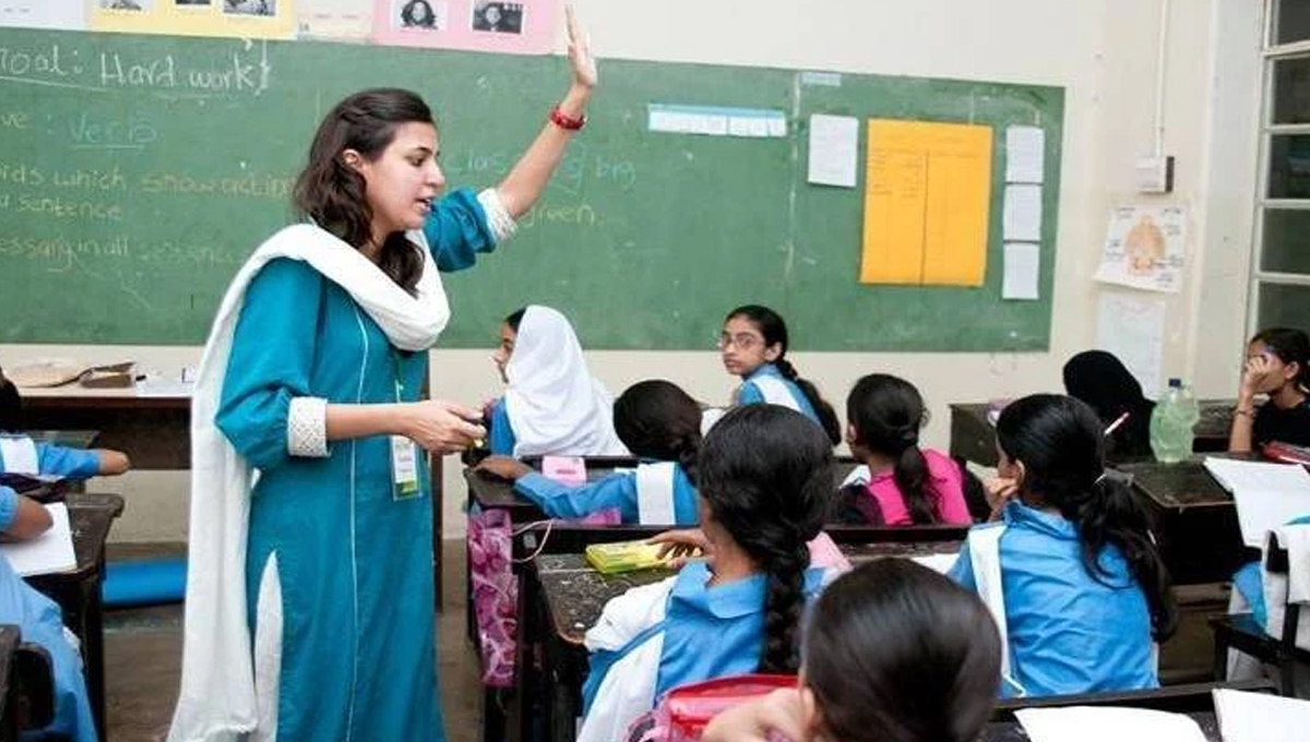 KP Govt Appoints 10 Female Lecturers in Colleges Across Province