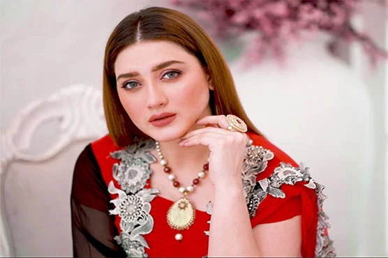 Pakistani Actress Momina Iqbal Enters YouTube World
