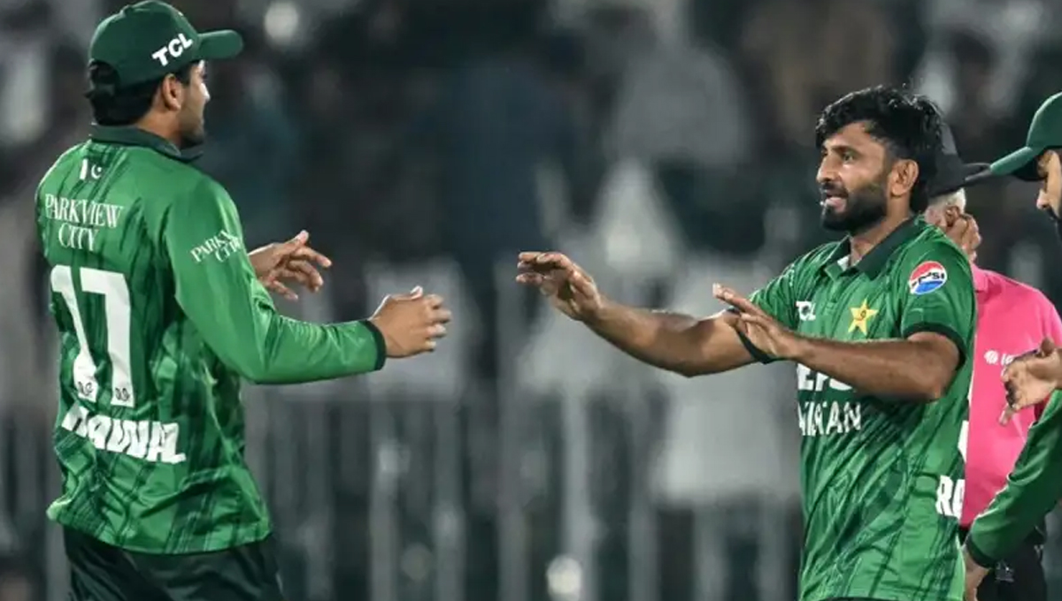 Pakistan Seal Series: Sri Lanka Outclassed