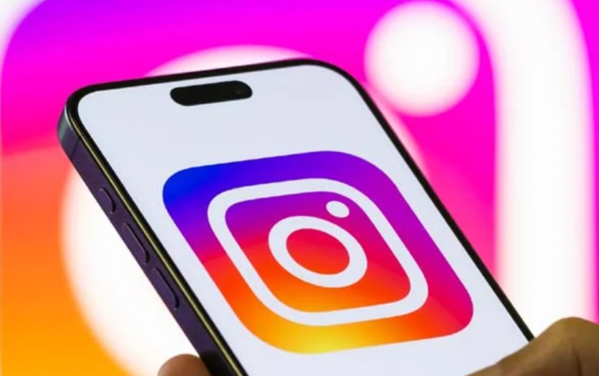 Instagram working on feature that hides user activity