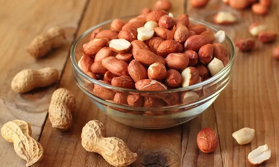 Amazing benefits of peanuts, boost heart health, physical strength