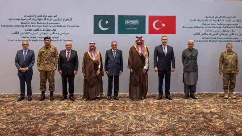 Pakistan, Saudi Arabia, Türkiye agree to implement Makkah Alliance defence commitments