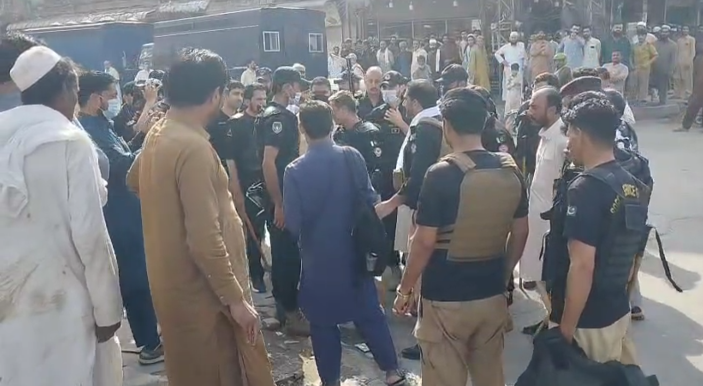 Police exchange fire with PTI protesters in Bara, several arrested