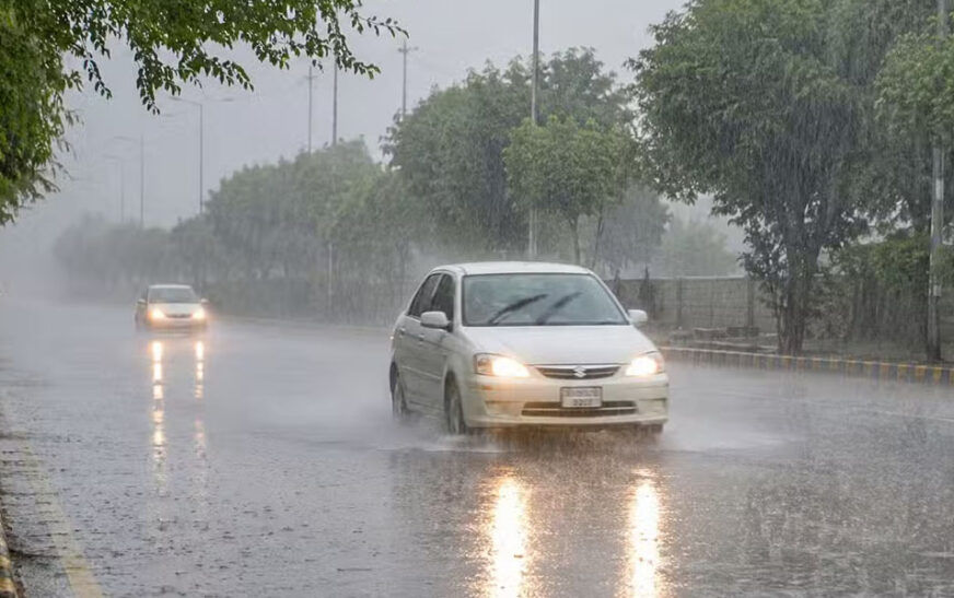 Rain, thunderstorms, strong winds forecast across KP, PDMA issues alert
