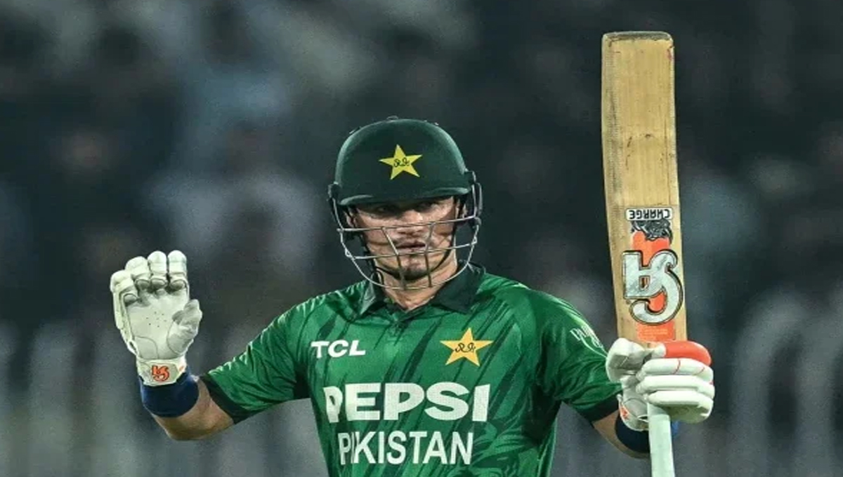 Sadaqat Goes Berserk as Pakistan Set Sri Lanka a Mammoth Target