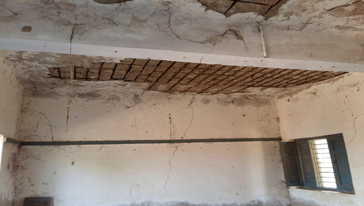 Over 36,000 Classrooms in KP Govt Schools Need Reconstruction or Major Repairs